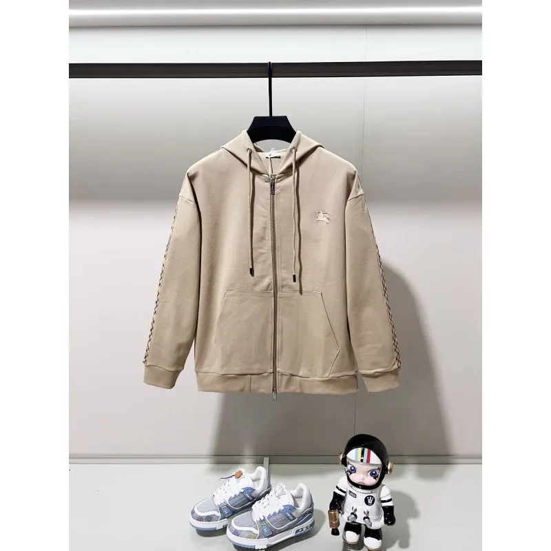 Burberry Jackets for Men Black/Beige #A54617