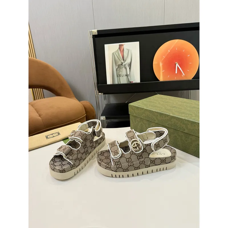 Gucci Shoes for men and Women Gucci Sandals #A53222