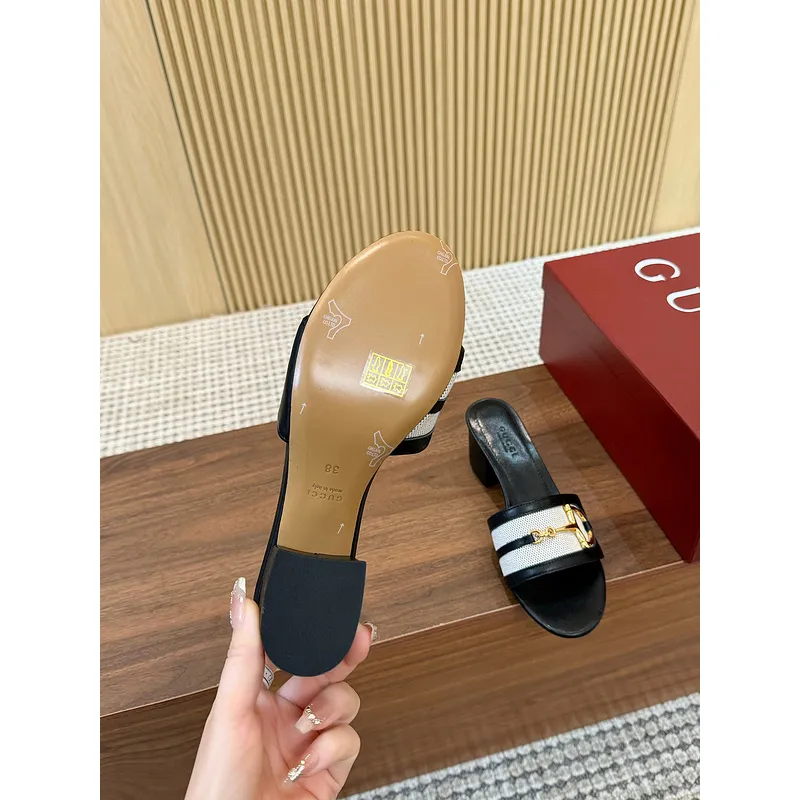 Gucci Shoes for Womens Gucci Slippers #A52451