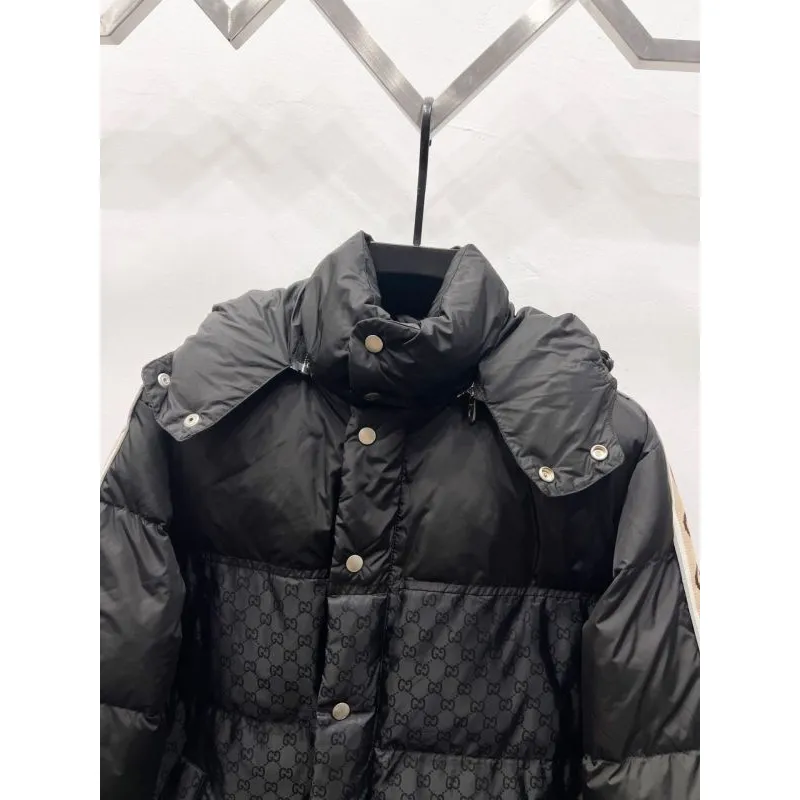 Gucci Coats/Down Jackets #A56563