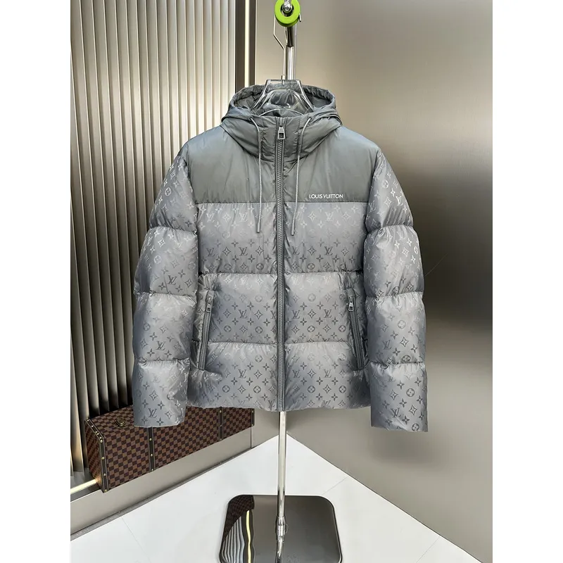 Louis Vuitton Coats/Down Jackets #A42388