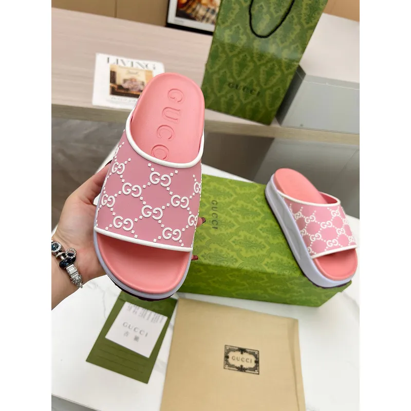 Gucci Shoes for Womens Gucci Slippers #A52471