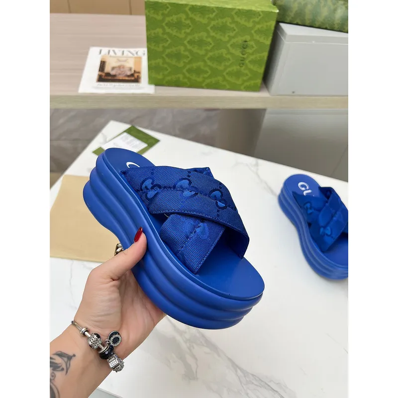 Gucci Shoes for Womens Gucci Slippers #A52470
