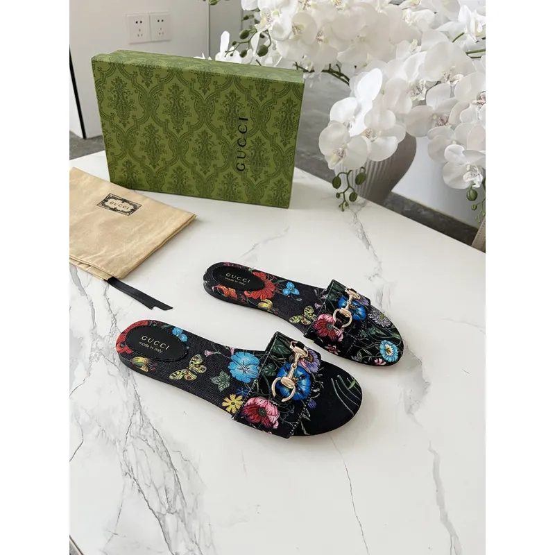 Gucci Shoes for Womens Gucci Slippers #A52048