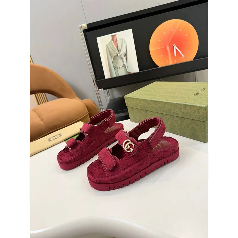 Gucci Shoes for men and Women Gucci Sandals #A53222