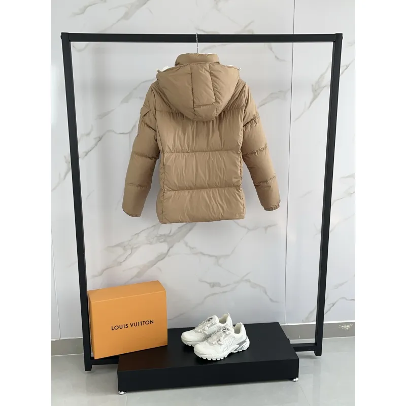 Moncler Coats/Down Fourmines Jackets for WOMEN #A59064 Moncler Coats/Down Fourmines Jackets for WOMEN #A59064