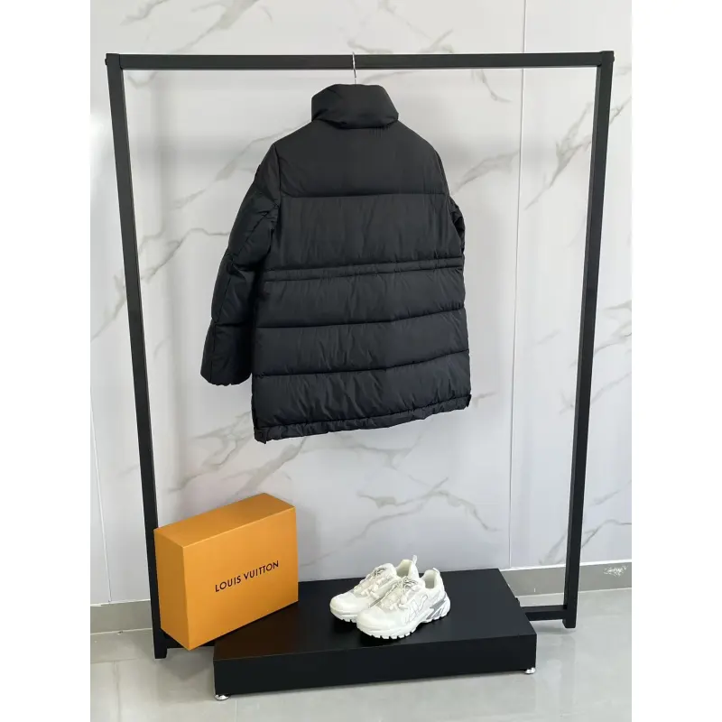 Moncler Coats/Down Jackets for WOMEN #A59053 Moncler Coats/Down Jackets for WOMEN #A59053