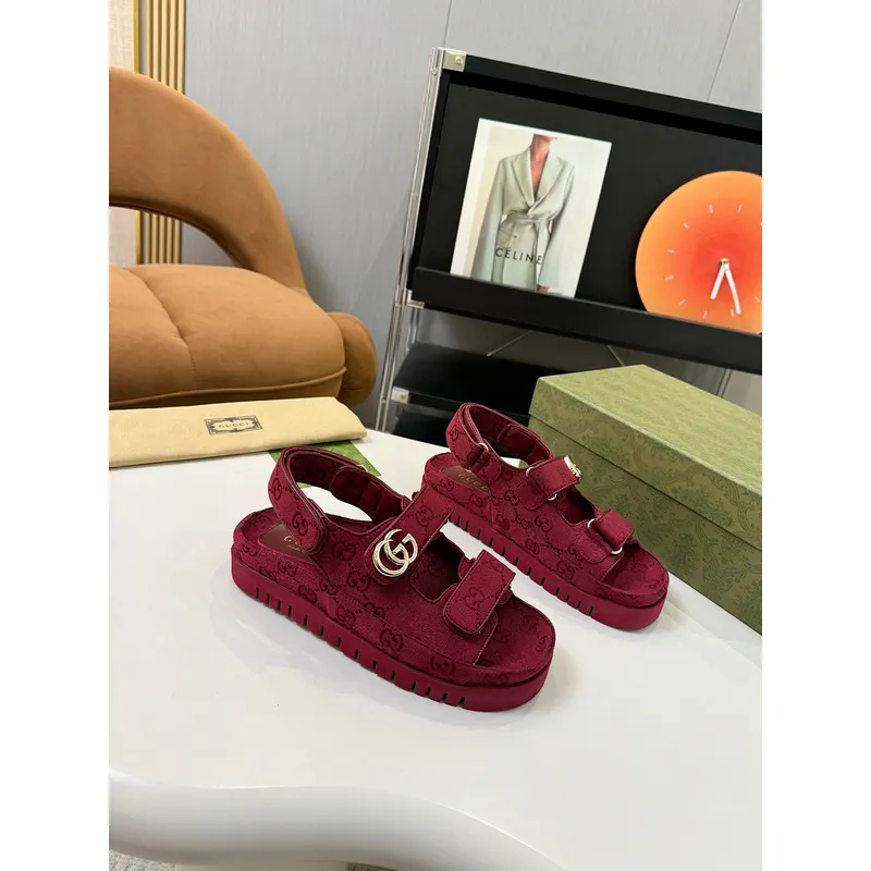 Gucci Shoes for men and Women Gucci Sandals #A53222