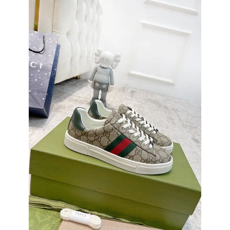 Gucci ACE SNEAKER WITH WEB UNISEX AAA Quality #A31378