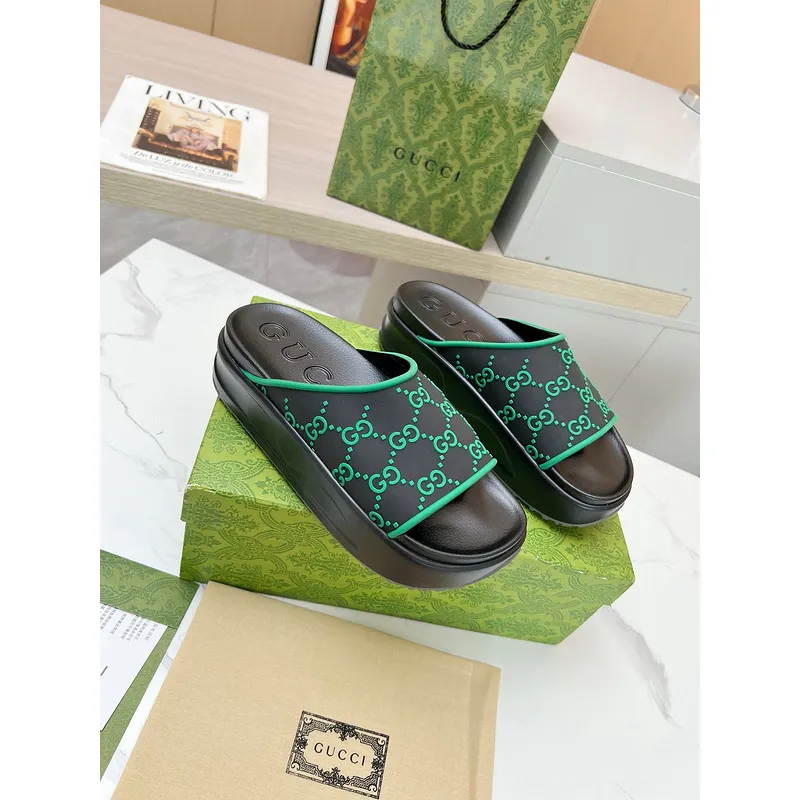Gucci Shoes for Womens Gucci Slippers #A52471