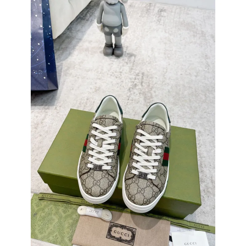 Gucci ACE SNEAKER WITH WEB UNISEX AAA Quality #A31378