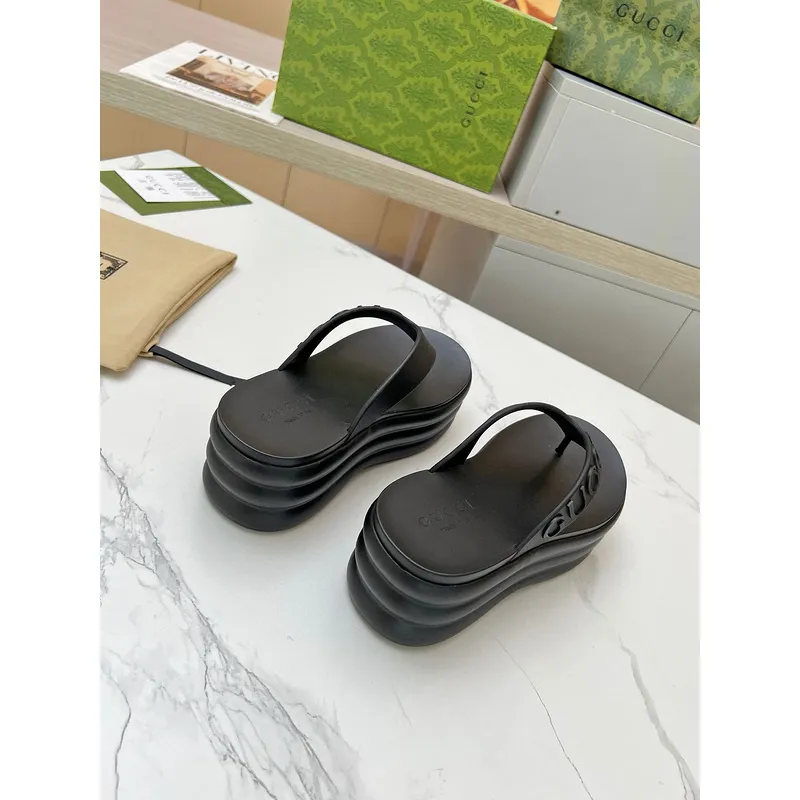 Gucci Shoes for Womens Gucci Slippers #A52469