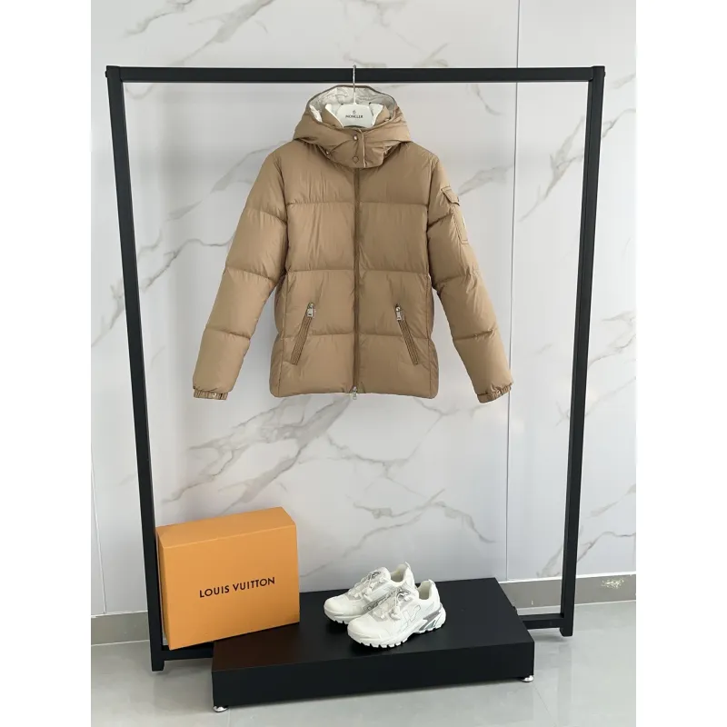 Moncler Coats/Down Fourmines Jackets for WOMEN #A59064 Moncler Coats/Down Fourmines Jackets for WOMEN #A59064