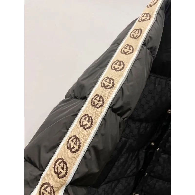 Gucci Coats/Down Jackets #A56563