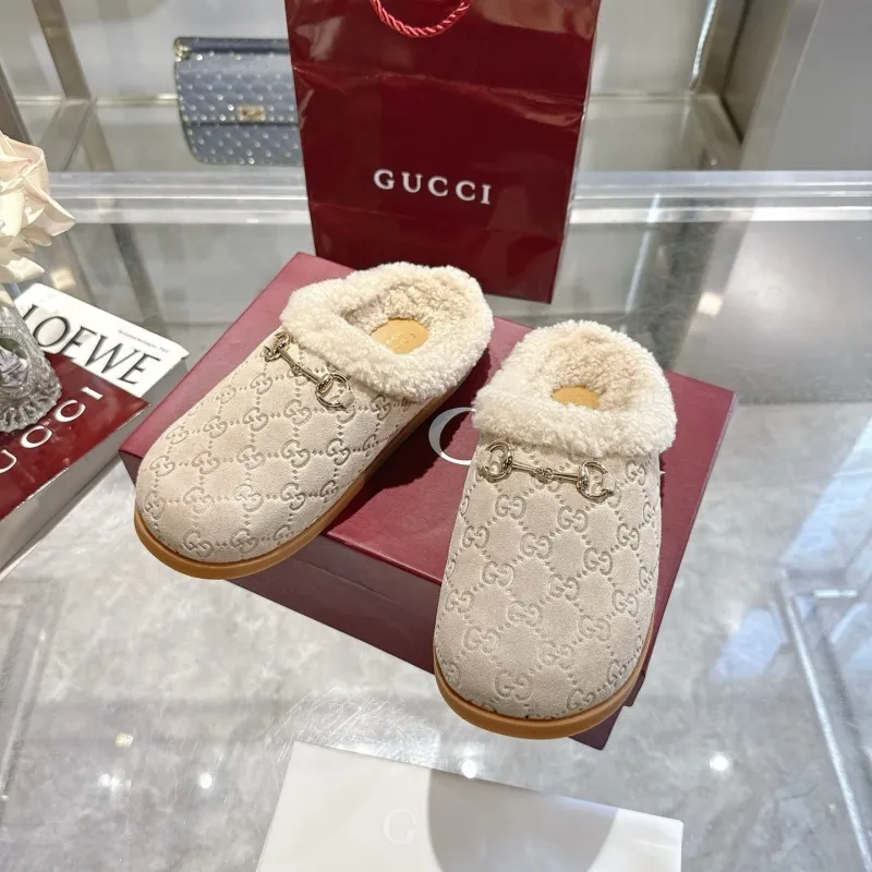 Gucci Shoes for Womens Gucci Slippers #A55128