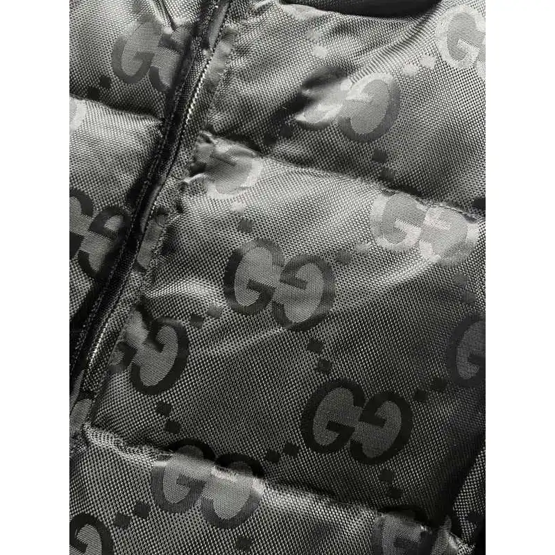 Gucci Coats/Down Jackets #A56562