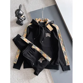 Burberry Tracksuits for Mens long tracksuits #A58878