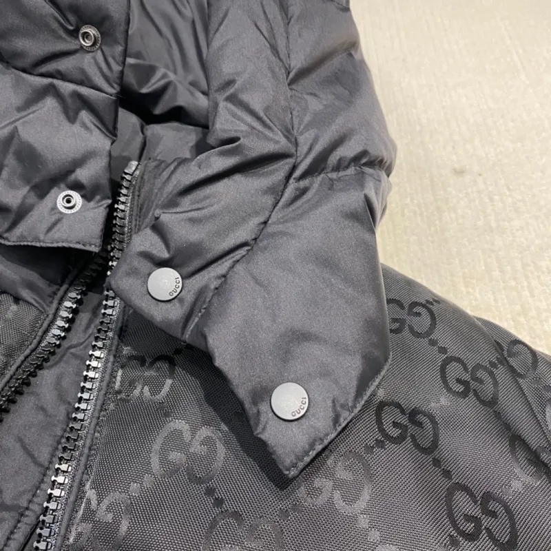 Gucci Coats/Down Jackets #A56980