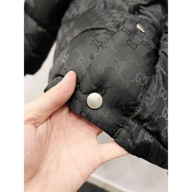 Gucci Coats/Down Jackets #A56563