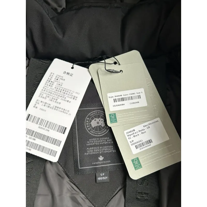 Ca*Goose E2048MB Wyndham Down Jacket Black #A58924