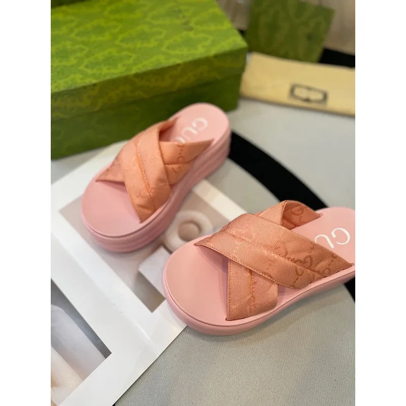 Gucci Shoes for Womens Gucci Slippers #A52470