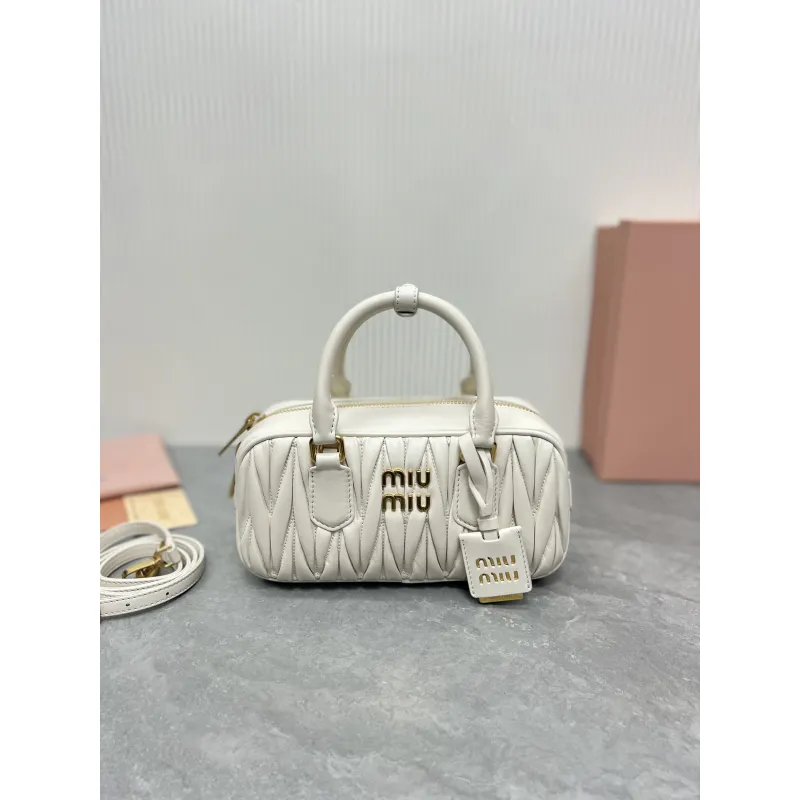 Miumiu Matelasse handbags #A38053