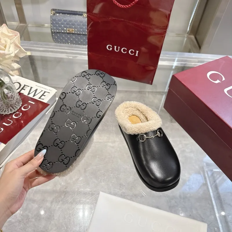 Gucci Shoes for Womens Gucci Slippers #A55132