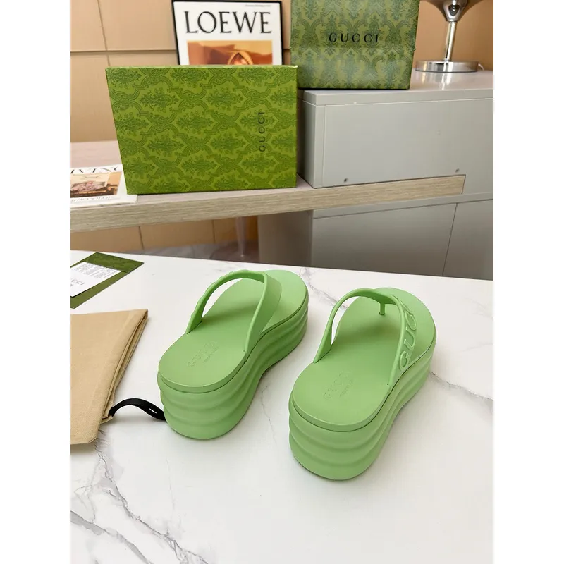Gucci Shoes for Womens Gucci Slippers #A52469