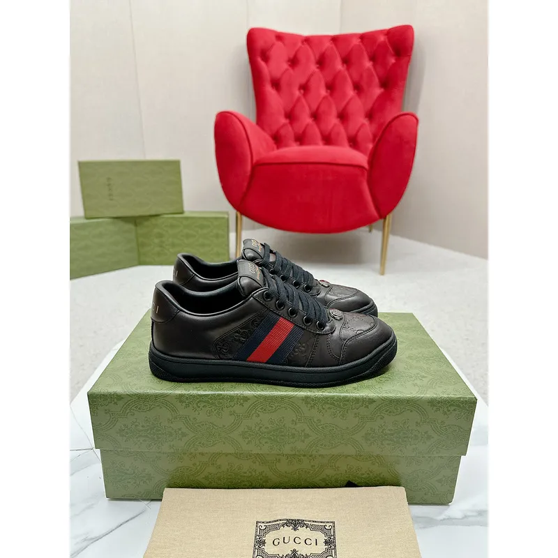 Gucci Shoes for Women Gucci Sneakers #A49604