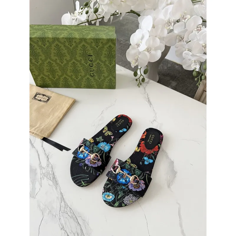 Gucci Shoes for Womens Gucci Slippers #A52048