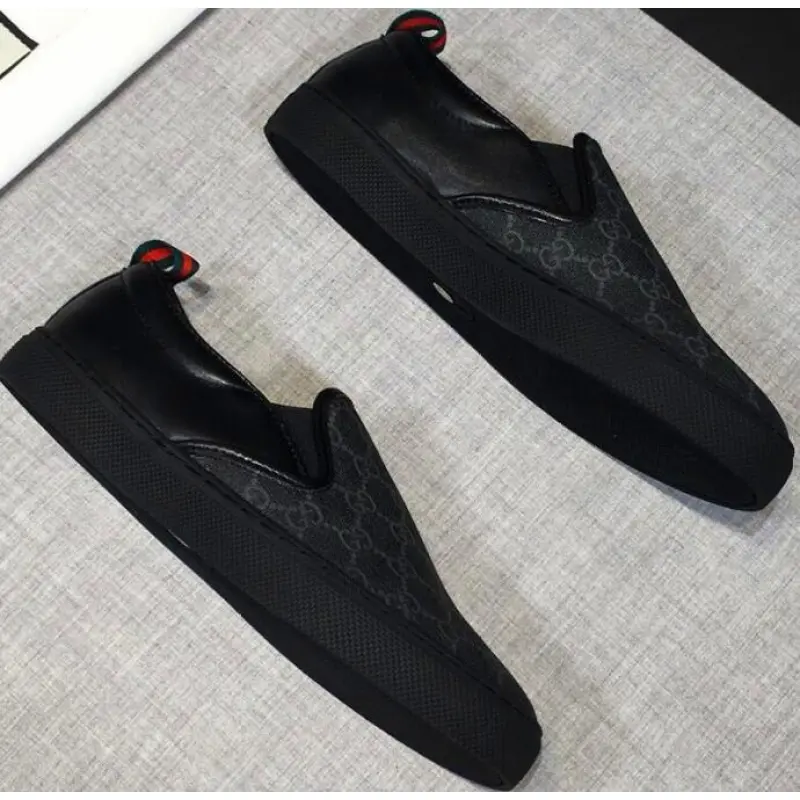 Gucci Black loafers for Mens Gucci Sneakers #99115927 Gucci Black loafers for Mens Gucci Sneakers #99115927