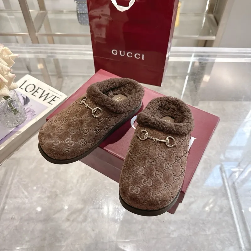Gucci Shoes for Womens Gucci Slippers #A55124