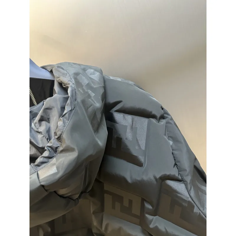 Fendi Coats/Down Jackets #A58434