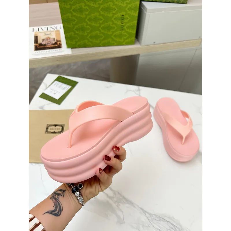 Gucci Shoes for Womens Gucci Slippers #A52469