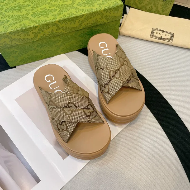 Gucci Shoes for Womens Gucci Slippers #A52470