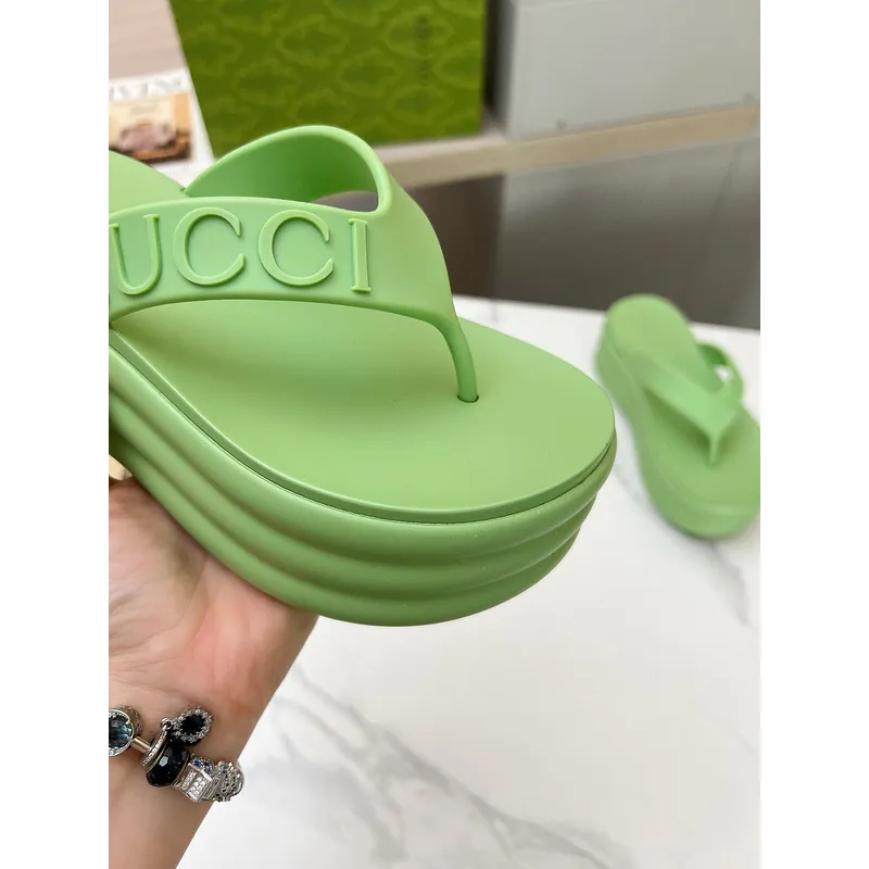 Gucci Shoes for Womens Gucci Slippers #A52469