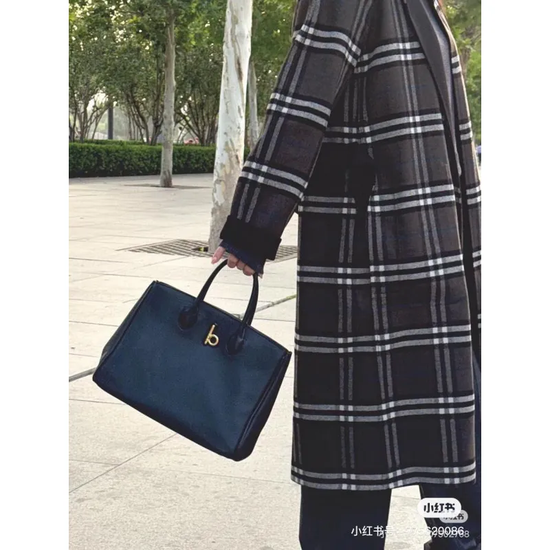 Burberry - Inspired Structured Handbags in Multiple Colors and Textures size:30×13×24cm #A53906