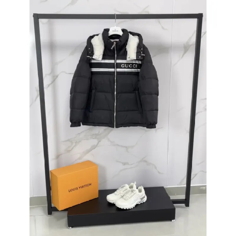 Gucci Black Puffer Jacket With White Stripes Unisex Style #A54548 Gucci Black Puffer Jacket With White Stripes Unisex Style #A54548