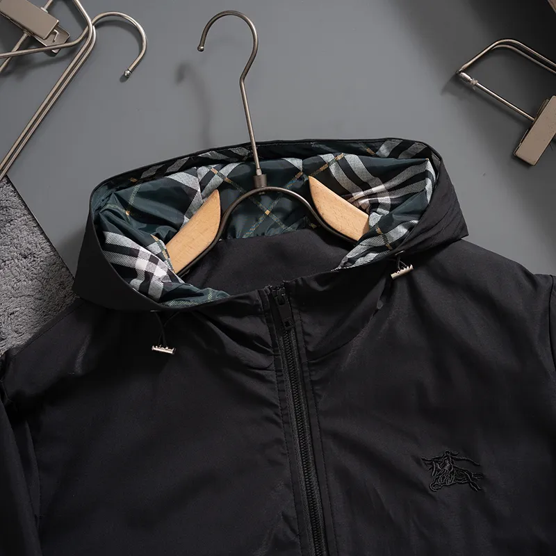 Burberry Jackets for Men #A61102