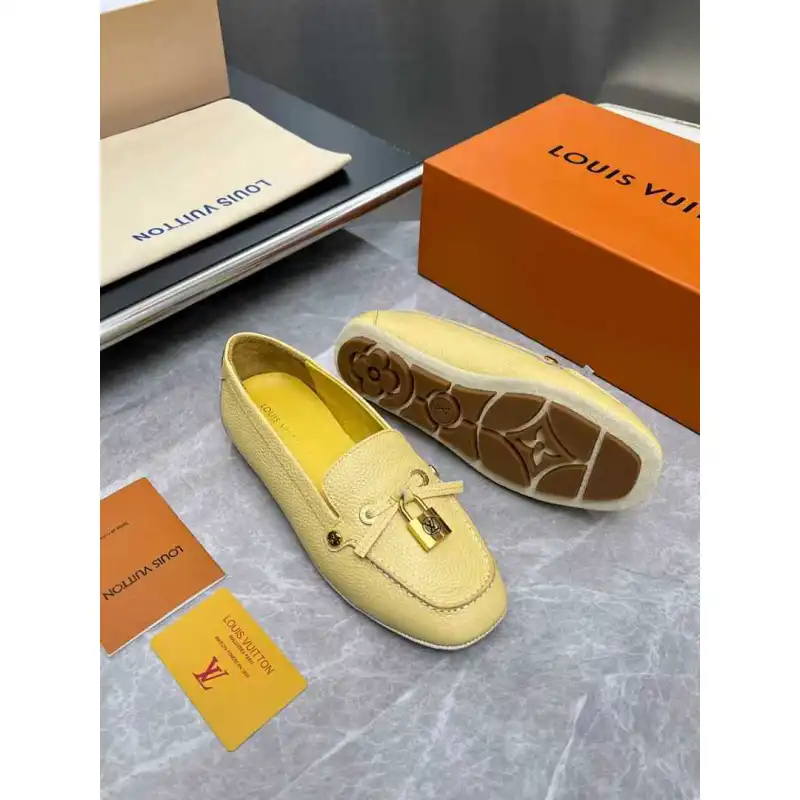 Louis Vuitton Shoes for Womens Louis Vuitton Sandals #A62074