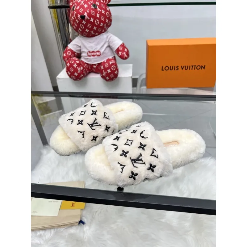 Louis Vuitton Shoes for Womens Louis Vuitton Slippers #A57893 Louis Vuitton Shoes for Womens Louis Vuitton Slippers #A57893