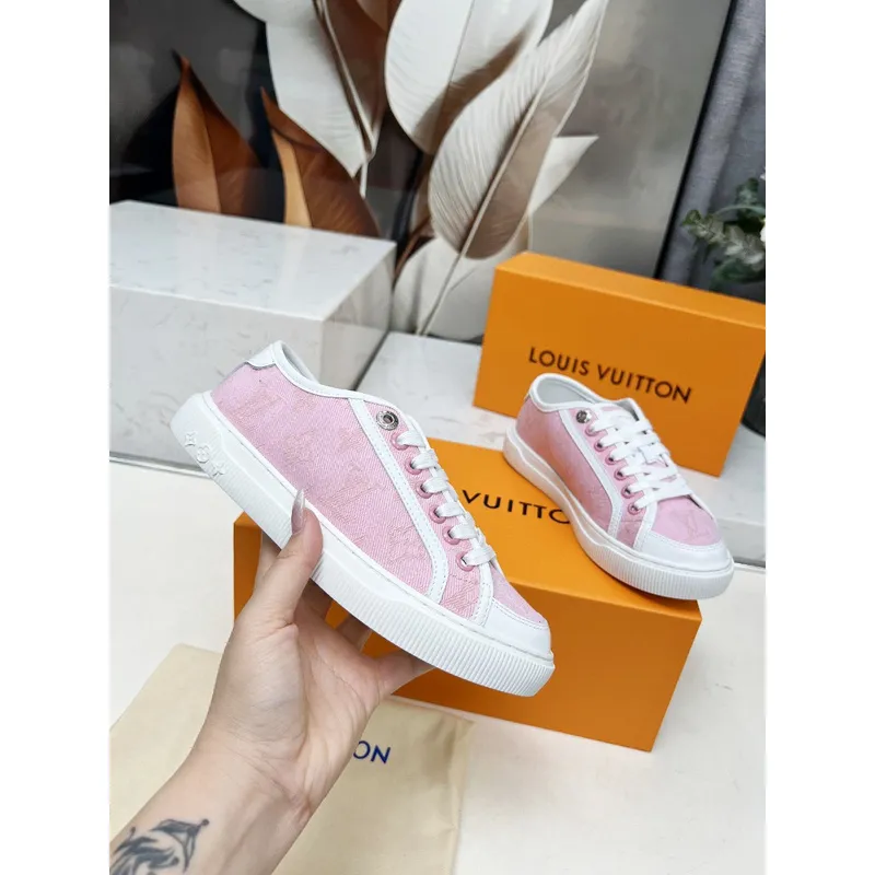 Louis Vuitton Shoes for Womens Louis Vuitton Sneakers #A49378