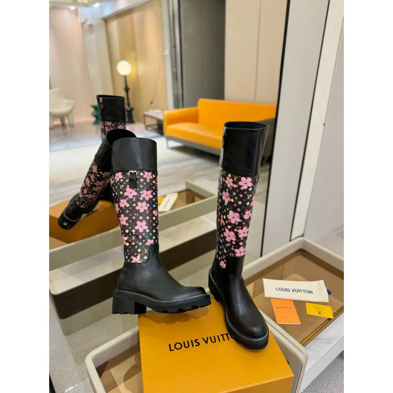 Louis Vuitton Shoes for Womens Louis Vuitton boots heel height:3.5cm #A58329
