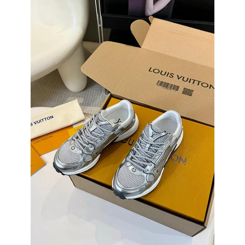 Louis Vuitton Shoes for Womens Louis Vuitton Sneakers #A49594