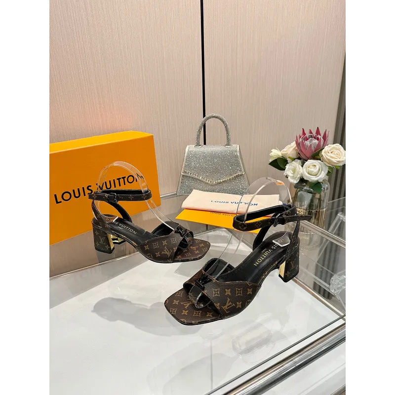 Louis Vuitton Shoes for Womens Louis Vuitton Pumps #A49588