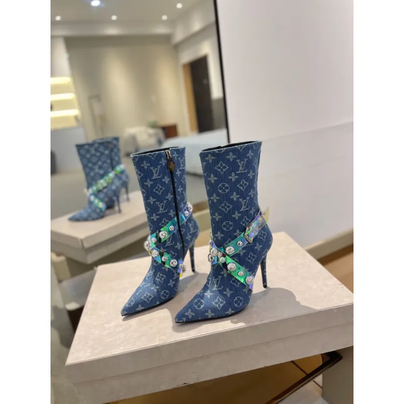 Louis Vuitton Shoes for Womens Louis Vuitton boots heel height:10cm #A58313