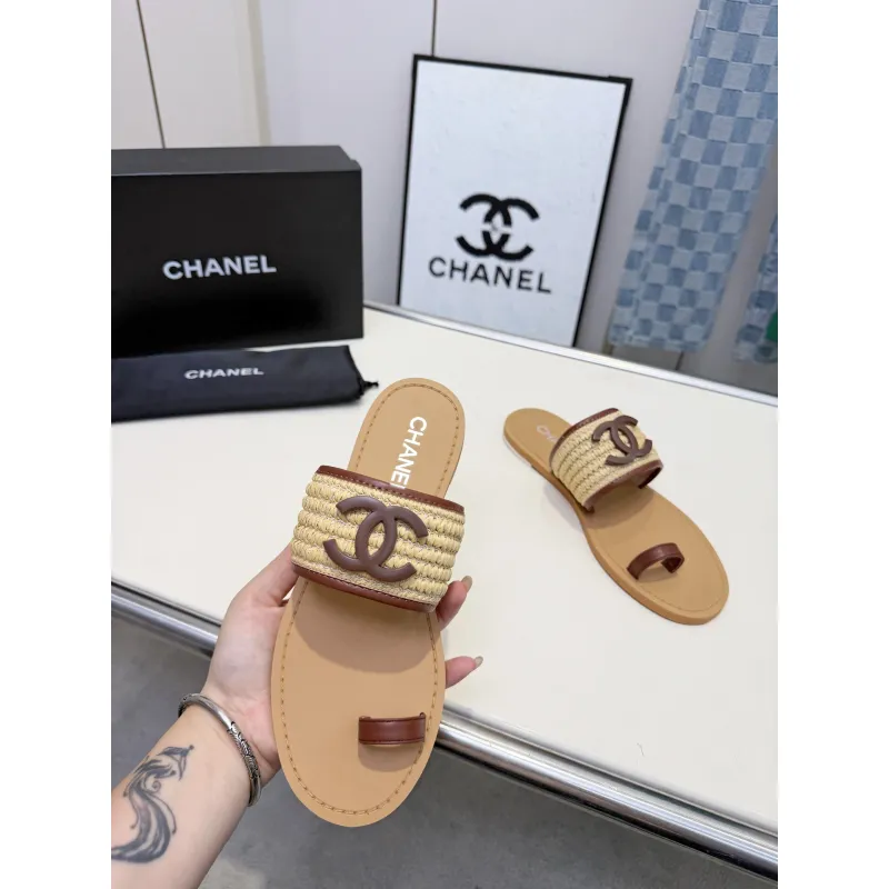 Chanel shoes for Womens Chanel slippers #A65138