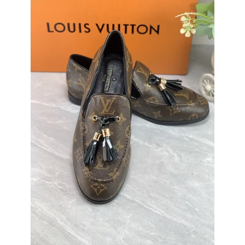 Louis Vuitton Shoes for Womens Louis Vuitton Flats #A58671