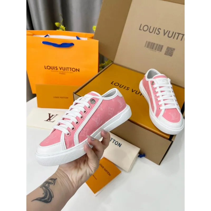 Louis Vuitton Shoes for Womens Louis Vuitton Sneakers #A49423
