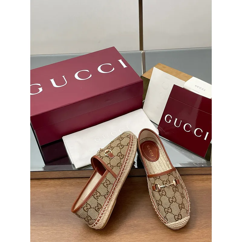 Gucci Shoes for Women Gucci Flats Horsebit GG Canvas espadrilles in burgundy #A49568